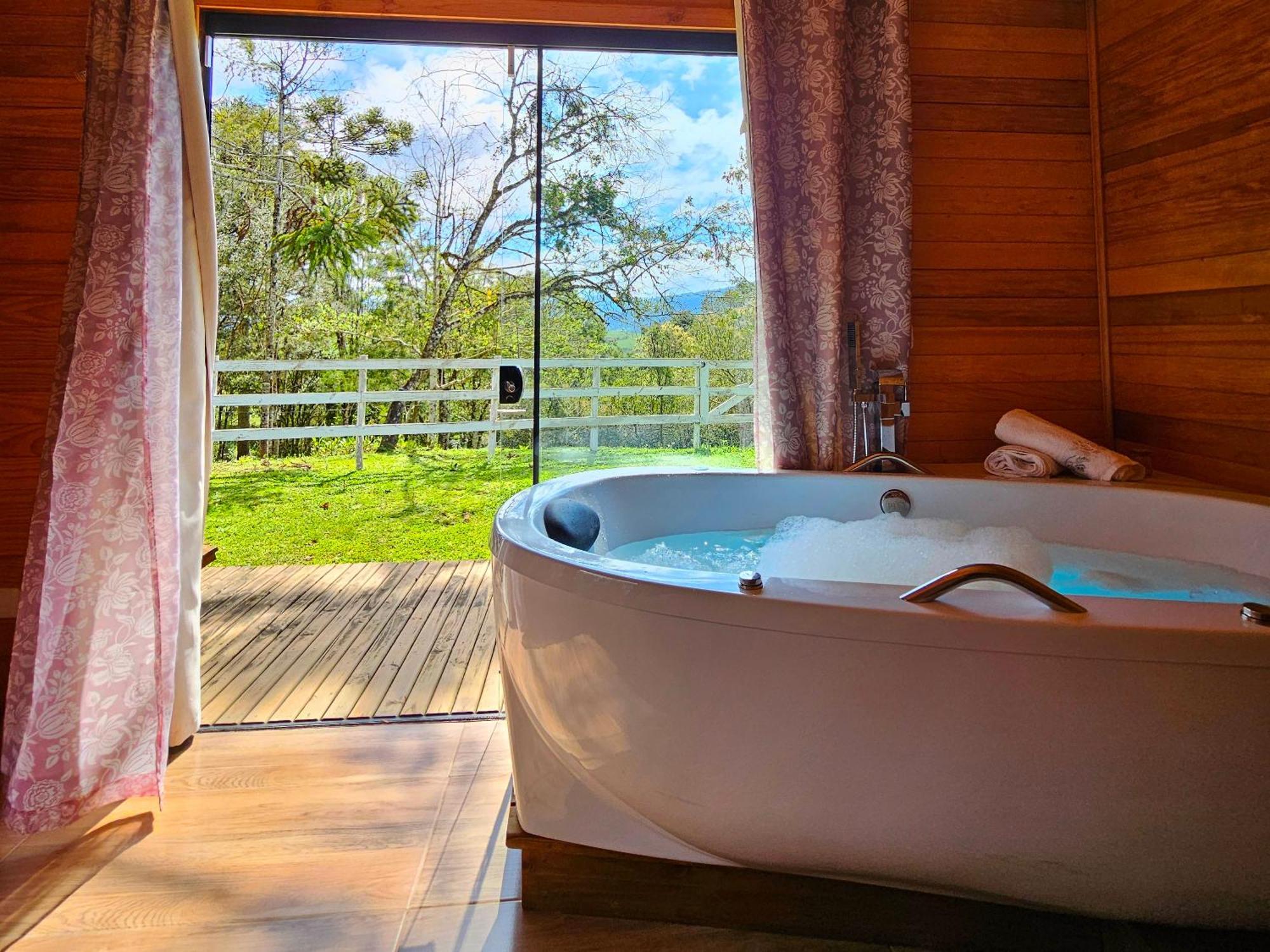 Cabana Com Hidromassagem Bom Retiro  Ngoại thất bức ảnh